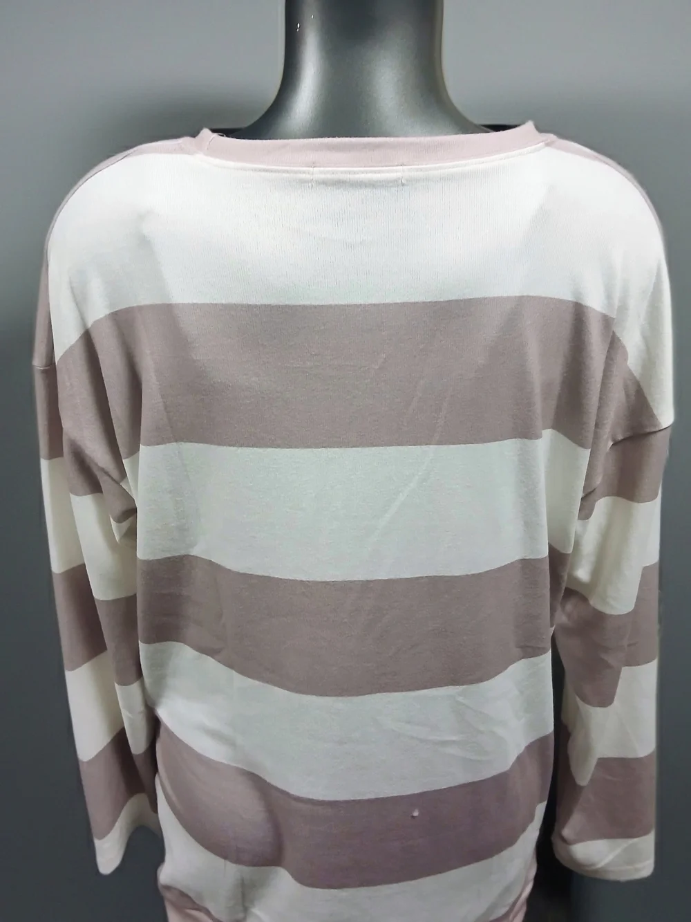 Classic Stripe Long-Sleeve Top in Light Mauve and White
